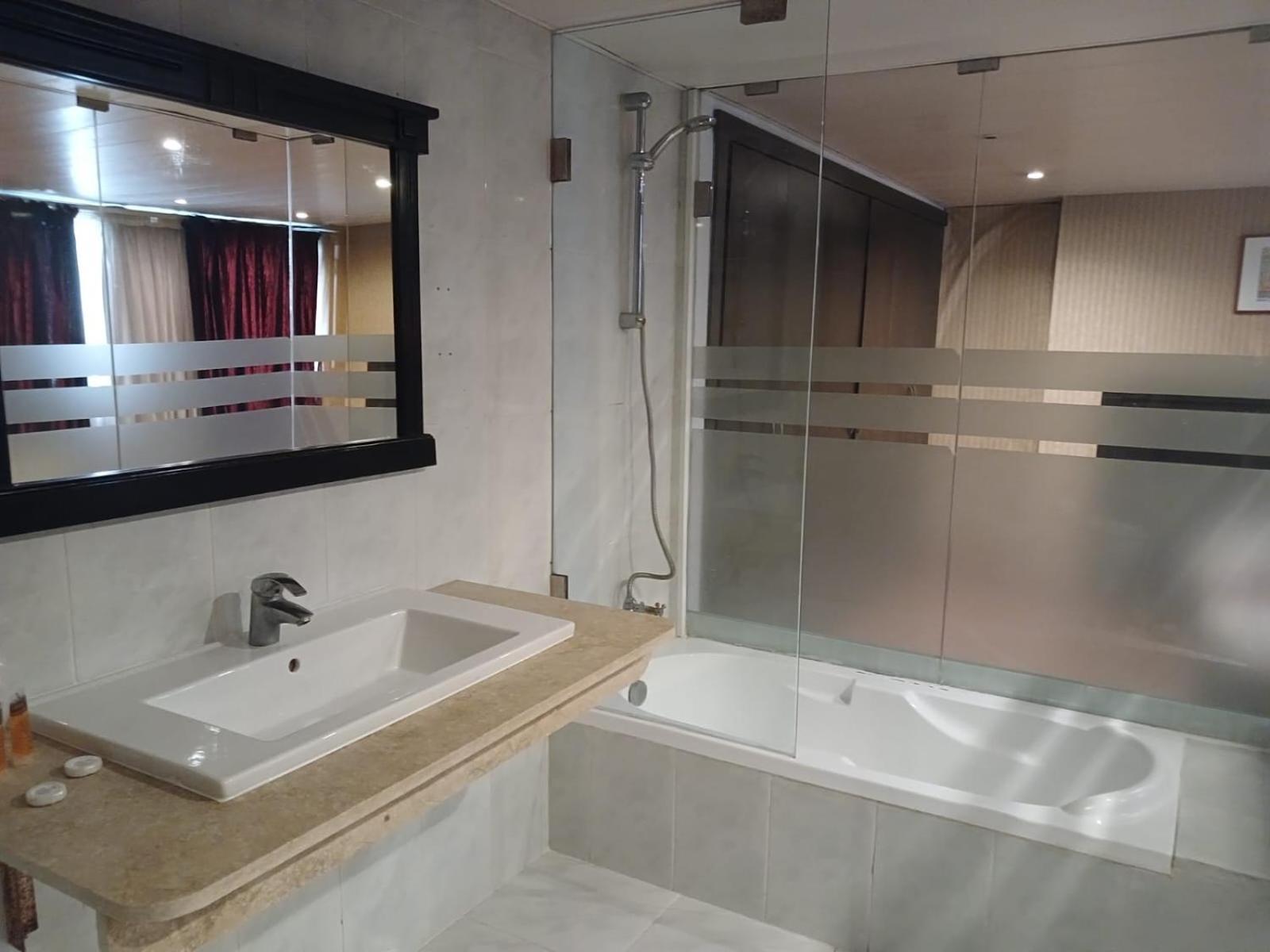 Caesar'S Park Hotel Beyrut Dış mekan fotoğraf