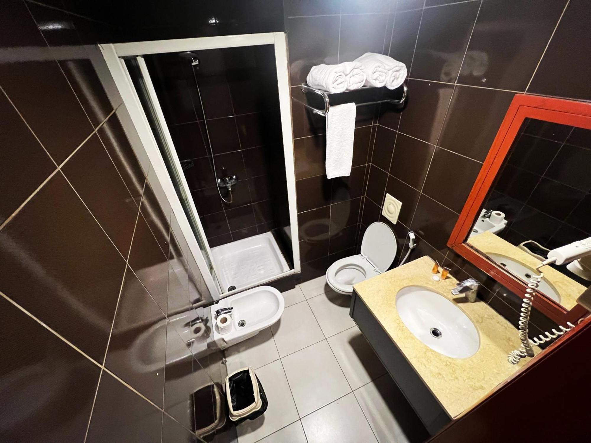 Caesar'S Park Hotel Beyrut Dış mekan fotoğraf