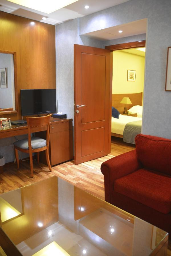 Caesar'S Park Hotel Beyrut Dış mekan fotoğraf